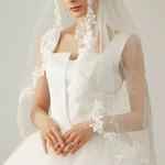 Lace Trim Faux Pearl Bridal Veil