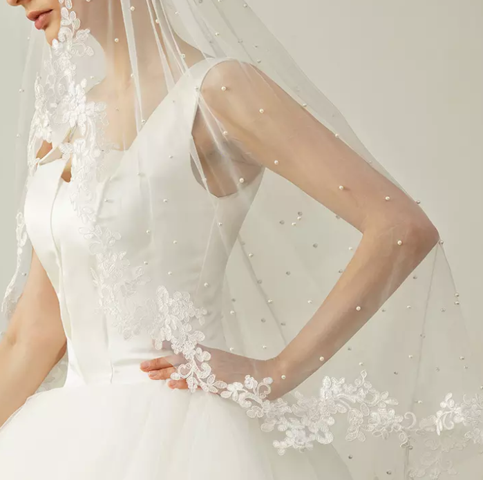 Lace Trim Faux Pearl Bridal Veil