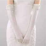Floral Lace Cuffs Wedding Gloves