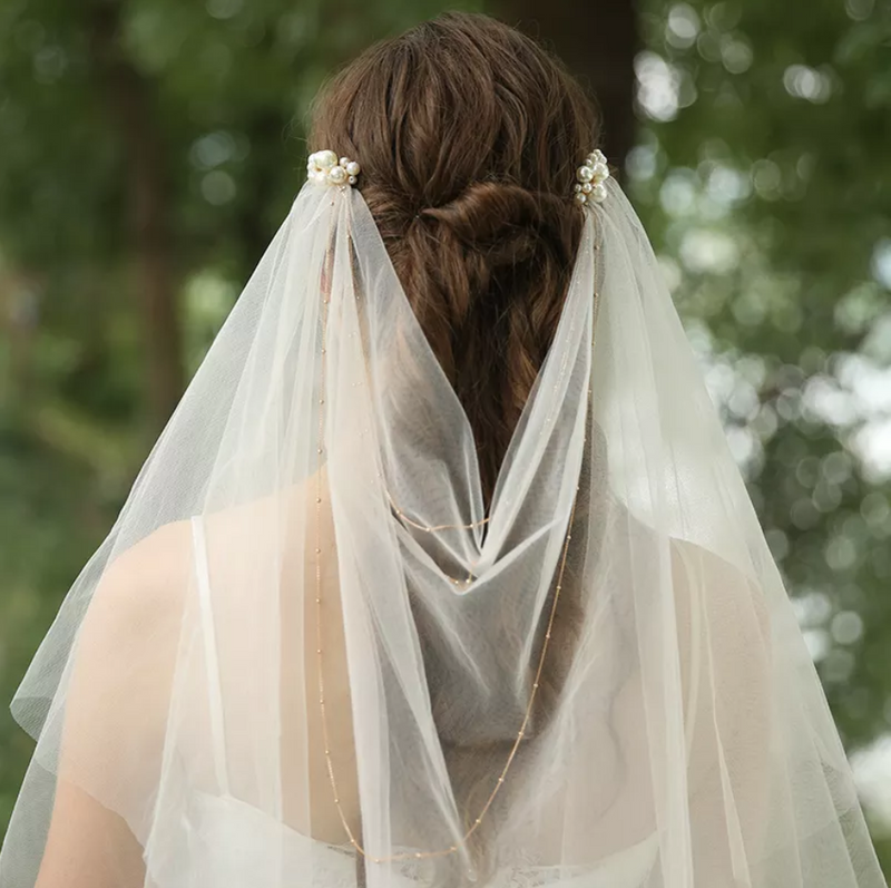 Pearl Clip Mesh Bridal Veil