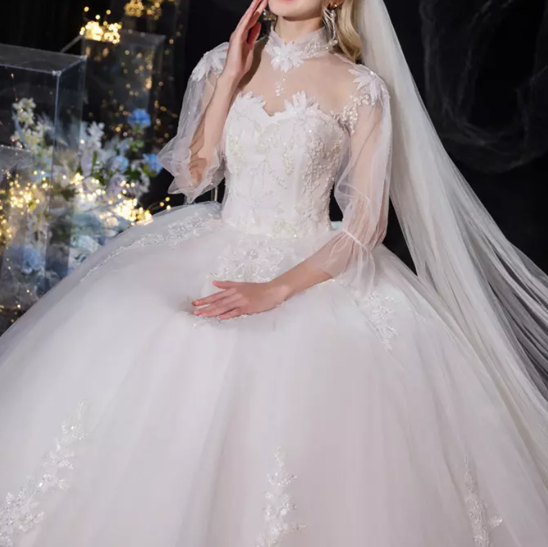 Three-Fourths Bell Sleeve Mesh Lace Embroidered Wedding Dress
