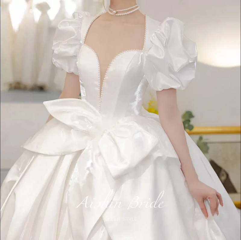Puff Sleeve Satin Pearl Trail Cathedral Train Wedding Dress
